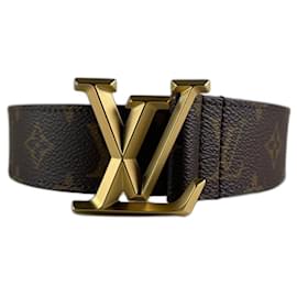 Louis Vuitton LV Initiales reversible belt 40 MM Black Light brown Leather  ref.897685 - Joli Closet