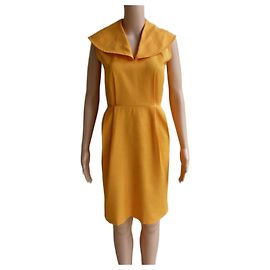 Yves Saint Laurent Robes Jaune