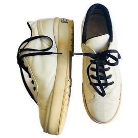 Chanel Baskets Vintage CC Rares Écru