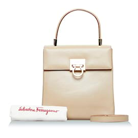 Salvatore Ferragamo-Gancini Leather Handbag AQ-210160-Beige