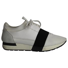 Balenciaga Race Runner Low Top Sneakers en cuero blanco Blanco