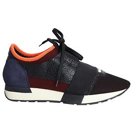 Tênis cano baixo Balenciaga Race Runner em couro preto Preto