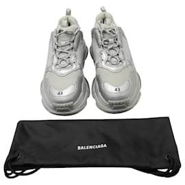 Balenciaga-Balenciaga Triple S Metallic Low-top Sneakers in Silver Synthetic Leather and Mesh-Silvery,Metallic