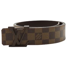Louis Vuitton Cinto com fivela LV em couro marrom Damier Marrom