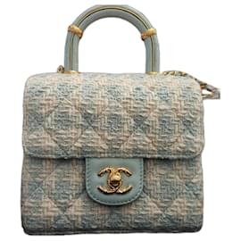 Chanel-Gorgeous Chanel in light blue tweed-Light blue