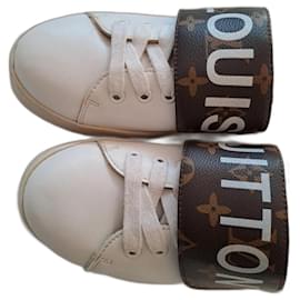 Louis Vuitton-SNEAKER-White