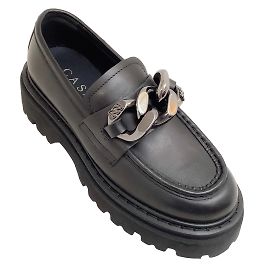 Mocassim Bikers de couro preto Casadei com detalhe de corrente grossa Preto