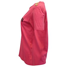 Balmain-Camiseta com logo Balmain e botões nos ombros em algodão rosa-Rosa