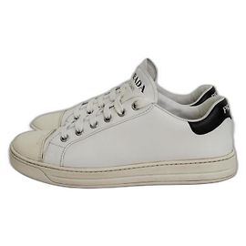 Zapatillas Prada de cuero blanco Blanco
