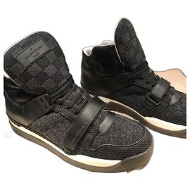 Louis Vuitton Trailblazer High Sneaker Dunkelgrau Anthrazitgrau