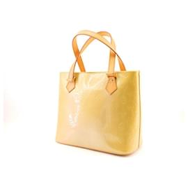 Louis Vuitton-Houston em couro envernizado dourado/Jaune-Bege,Dourado,Amarelo