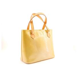 Louis Vuitton-Houston aus goldenem Lackleder/Jaune-Beige,Golden,Gelb