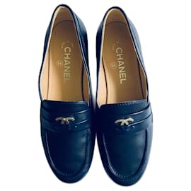 Chanel-CC Loafers-Navy blue,Gold hardware