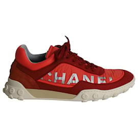 Chanel-Chanel CC Logo Low Top Sneakers in Red and Neon Orange Leather and Fabric-Multiple colors