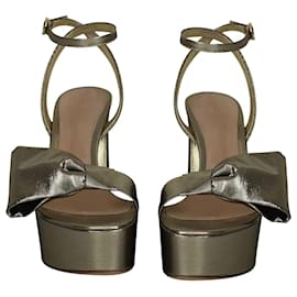 Gianvito Rossi-Gianvito Rossi Metallic Bow Detail Ankle Strap Platform Sandals in Gold Canvas-Golden