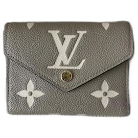 Louis Vuitton Portefeuille Victorine Capucines Xs Wallet