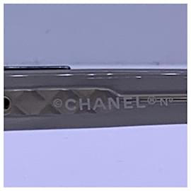 Chanel-Maske 5034-Grau