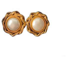 Chanel-Earrings-Cream,Gold hardware