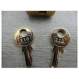 Hermès-hermès padlock in gold steel NEW for kelly bag ,Birkin ,Victoria-Gold hardware