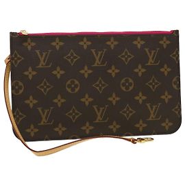 LOUIS VUITTON Monogram Neverfull MM Pouch Accessory Pouch Pivoine LV Auth B270 Other