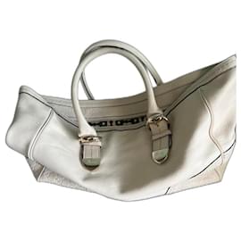 Gucci-Handbags-Cream