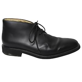 Tod's-Tod's Desert Boots in Black Calfskin Leather-Black