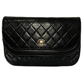 Chanel-Borsa vintage in pelle di agnello foderata trapuntata Chanel-Nero,Gold hardware