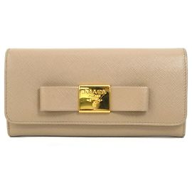 Prada Ribbon Beige