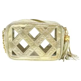 Chanel-CHANEL Bolsa de ombro corrente com franja pele de cordeiro ouro CC Auth 44673-Dourado