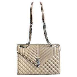 Bolsa envelope Saint Laurent de corrente bege em couro Bege