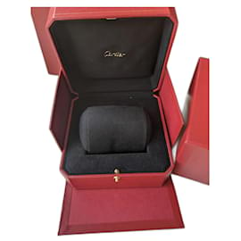 Cartier-Auténtica bolsa de papel de caja forrada con brazalete y brazalete de Cartier Love Trinity JUC-Roja