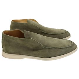 Loro Piana Open Walk Chukka Ankle Boots in Olive Green Suede Green Olive green