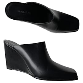Wandler Clogs Black
