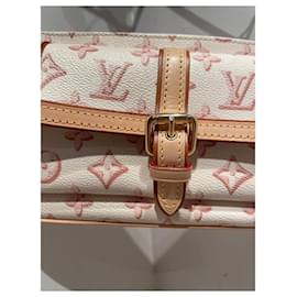 Louis Vuitton-Pochette-Rosa,Beige