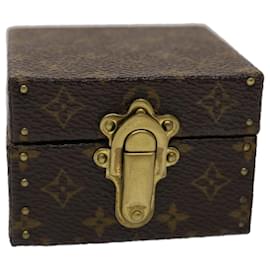 Louis Vuitton-Caja de accesorios con monograma LOUIS VUITTON LV Auth 45437EN-Monograma
