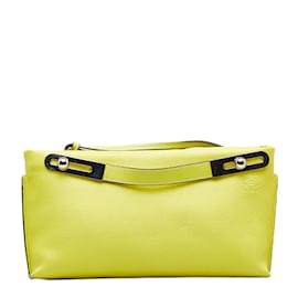 Loewe-Loewe Small Missy Bag Umhängetasche aus Leder in gutem Zustand-Grün