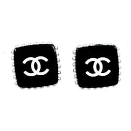 Chanel-Aretes-Negro