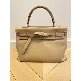 Hermès-HERMES  Handbags T.  Leather-Beige