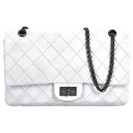 Chanel-Bolsa com aba forrada Jumbo Reissue-Branco