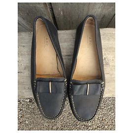 APC moccasins size 37 New condition Black