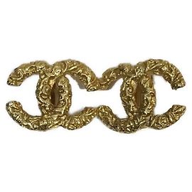 ***Boucles d'oreilles CHANEL Coco Mark Lava Doré
