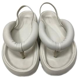 Isabel Marant-****ISABEL MARANT Leather Puffy Flat Sandals-White