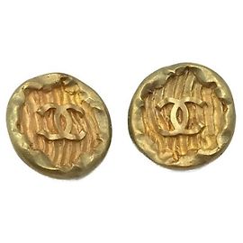 ***Boucles d'oreilles CHANEL vintage marque coco Doré