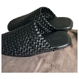 Bottega Veneta Pantofole da uomo Nero