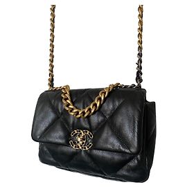 Chanel 19 bolsa de aba preta em pele de cabra Preto