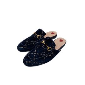 GUCCI Sabot e zoccoli T.Unione Europea 38 velluto Blu navy