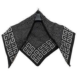 GIVENCHY Negro