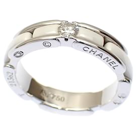 Chanel-Chanel Ultra-Silvery