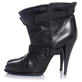 Givenchy-GIVENCHY, Black calf leather ankle boots-Black