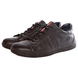 Prada, sneakers nere con logo prada Nero